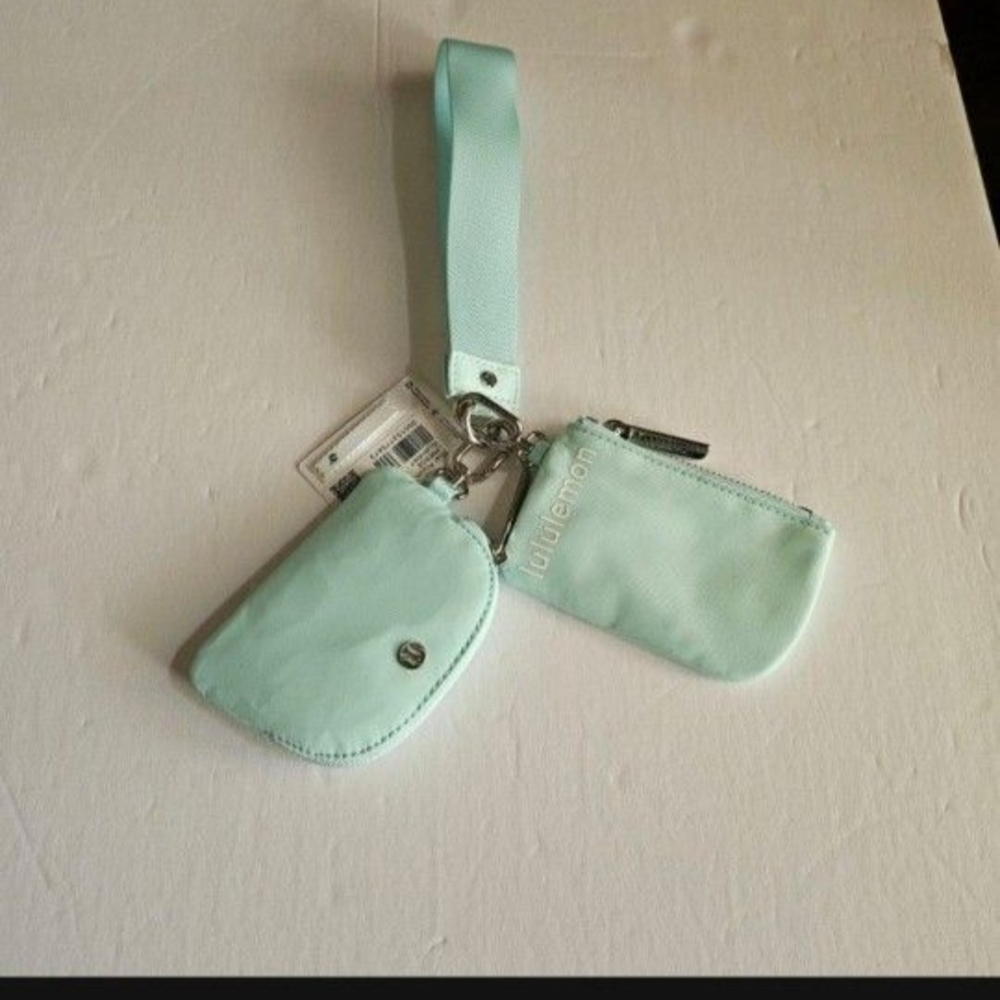Lululemon Mint Green Double Pouch Wristlet Set